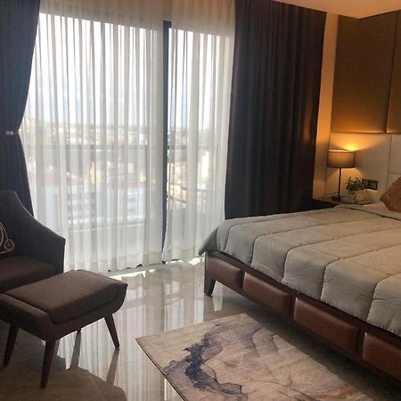 One Euphoria Prime Suite Hotel Анхелес Екстер'єр фото